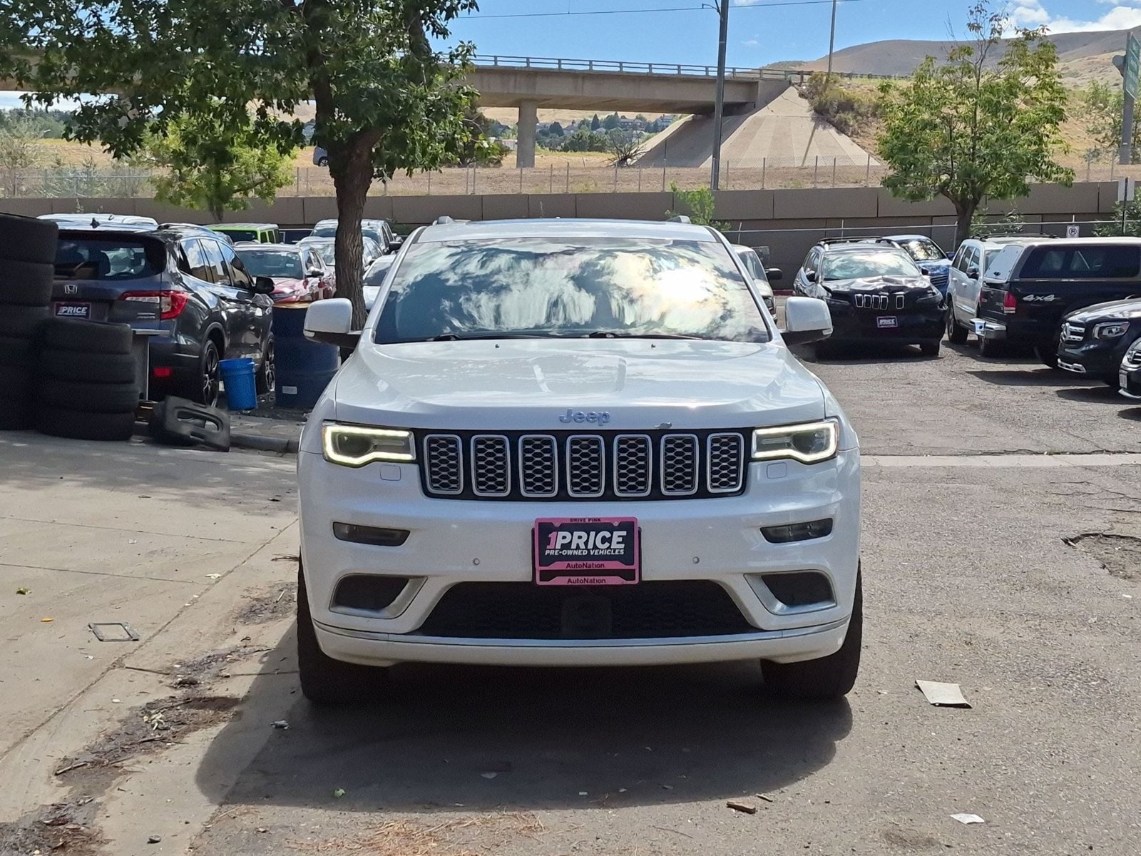 jeep grand cherokee 2018 1C4RJFJT6JC350944 image jeep grand cherokee 2018 1C4RJFJT6JC350944 image